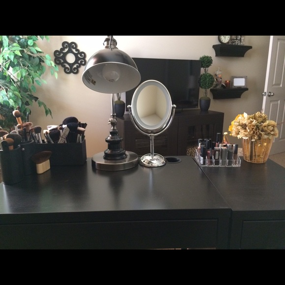 Meet your Posher, Faith - Picture 1 of 1